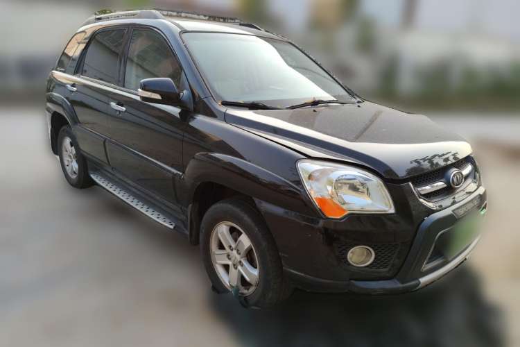 Used Kia Sportage 2009 2.0L Automatic Two-Wheel Drive GLS Front Right 45 Deg