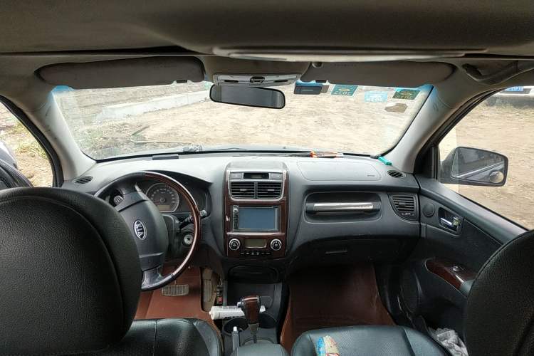 Used Kia Sportage 2009 2.0L Automatic Two-Wheel Drive GLS Headliner