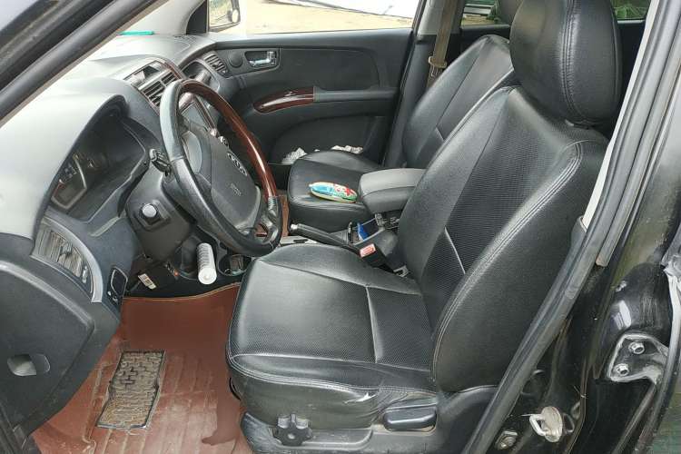 Used Kia Sportage 2009 2.0L Automatic Two-Wheel Drive GLS Left Front Seat