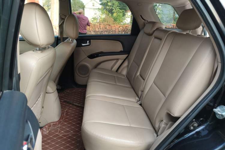 Used Kia Sportage 2009 2.0L Automatic Two-Wheel Drive GLS Left Rear Seat