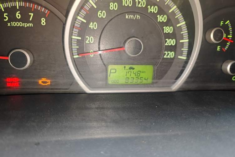 Used Kia Sportage 2009 2.0L Automatic Two-Wheel Drive GLS Odometer Close Up