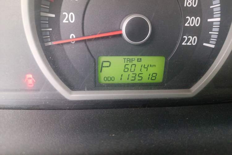 Used Kia Sportage 2009 2.0L Automatic 2WD GL Trim Odometer Close Up