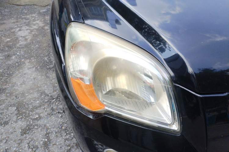 Used Kia Sportage 2009 2.0L Automatic 2WD GL Trim Right Front Headlight