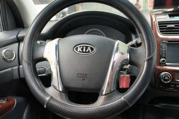 Used Kia Sportage 2009 2.0L Automatic Two-Wheel Drive GLS Steering Wheel