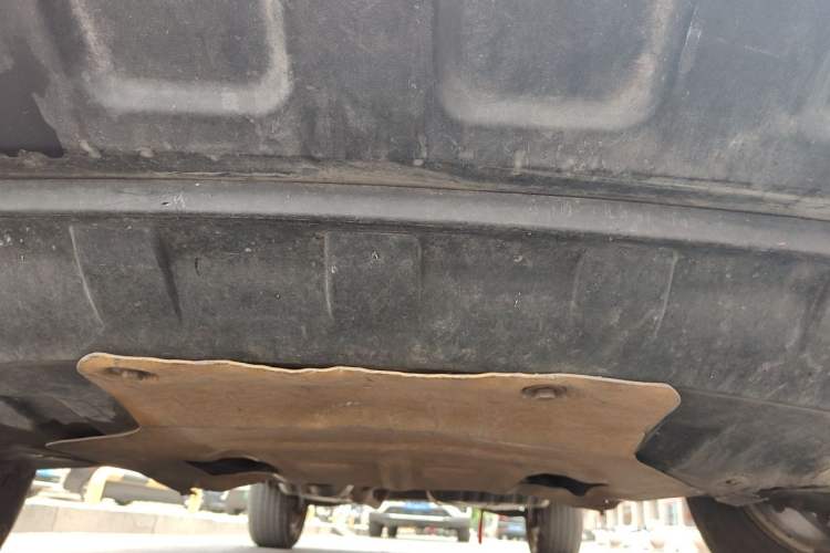 Used Kia Sportage 2009 2.0L Manual Two-Wheel-Drive GLS Chassis Front