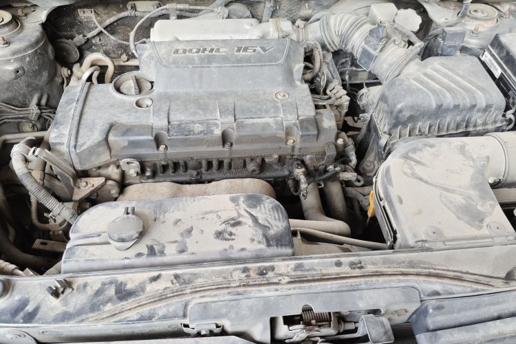 Used Kia Sportage 2009 2.0L Automatic 2WD GL Trim Engine Bay