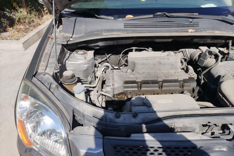 Used Kia Sportage 2009 2.0L Automatic Two-Wheel Drive GLS Engine Bay Right
