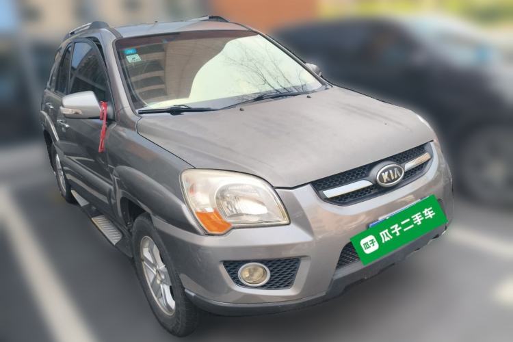 Used Kia Sportage 2009 2.0L Automatic Two-Wheel Drive GLS Front Right 45 Deg