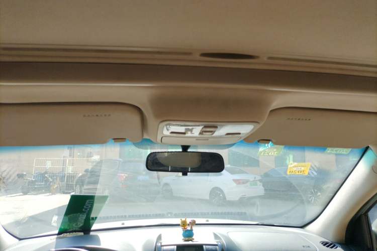 Used Kia Sportage 2009 2.0L Automatic Two-Wheel Drive GLS Headliner