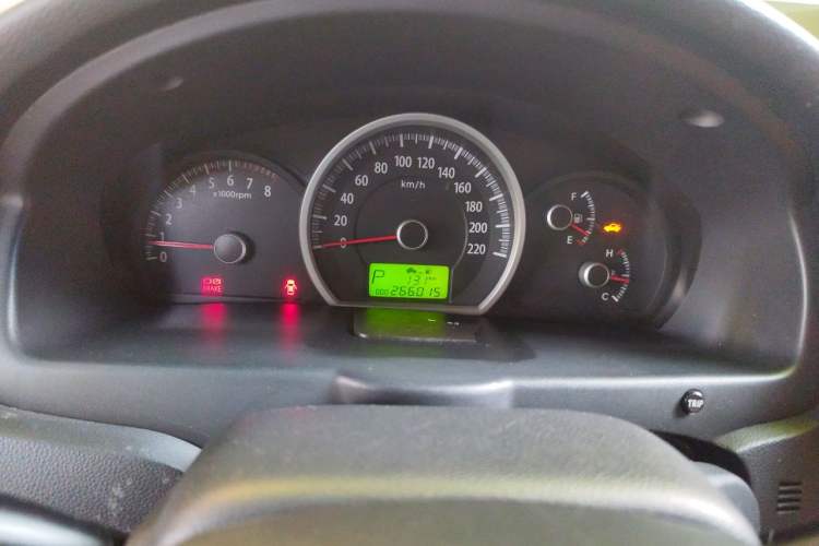 Used Kia Sportage 2009 2.0L Automatic Two-Wheel Drive GLS Instrument Cluster