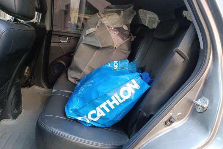 Used Kia Sportage 2009 2.0L Automatic Two-Wheel Drive GLS Left Rear Seat