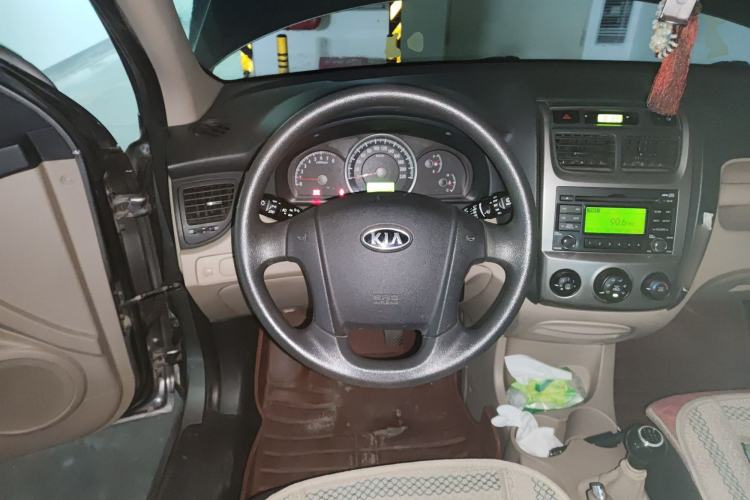 Used Kia Sportage 2009 2.0L Manual Two-Wheel-Drive GL Trim Steering Wheel