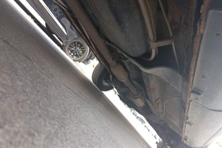 Used Kia Sportage 2009 2.0L Manual Two-Wheel-Drive GL Trim Chassis Rear Right