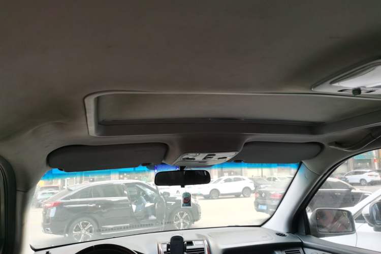Used Kia Sportage 2009 2.0L Automatic Two-Wheel Drive GLS Headliner