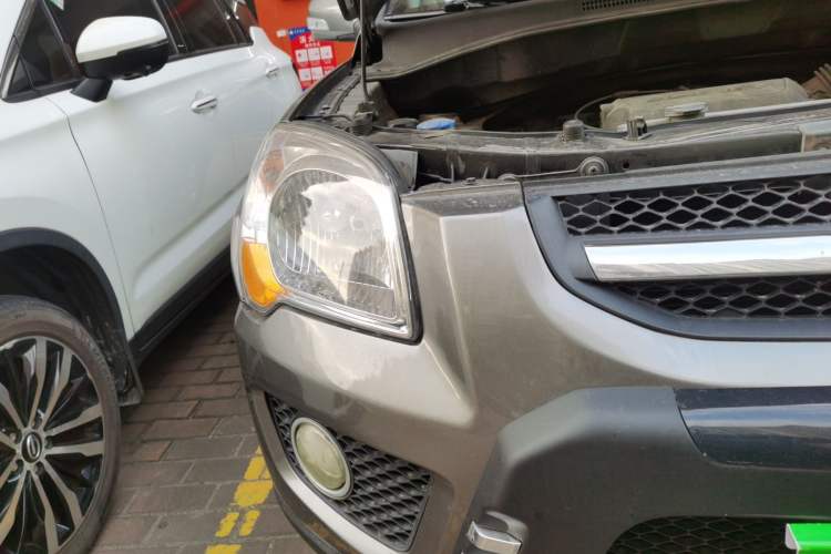 Used Kia Sportage 2009 2.0L Automatic Two-Wheel Drive GLS Right Front Headlight
