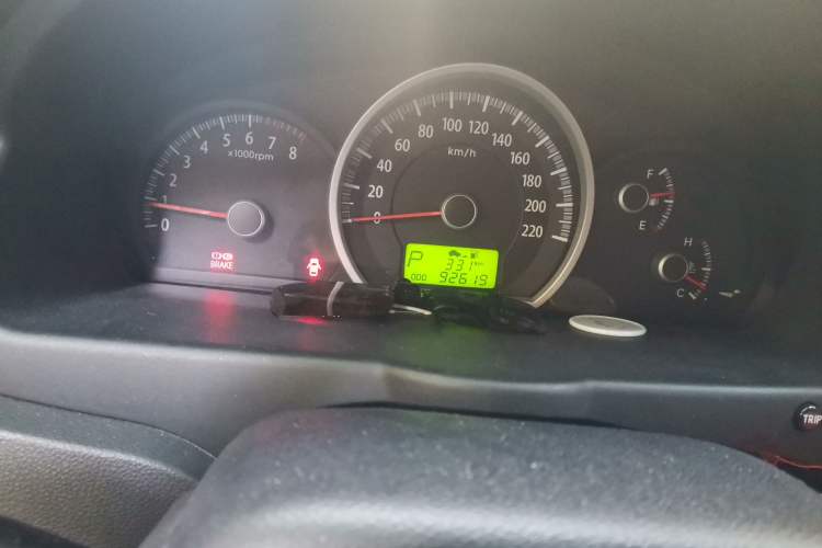 Used Kia Sportage 2009 2.0L Automatic Two-Wheel Drive GLS Instrument Cluster