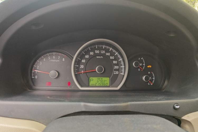Used Kia Sportage 2009 2.0L Automatic 2WD GL Trim Instrument Cluster