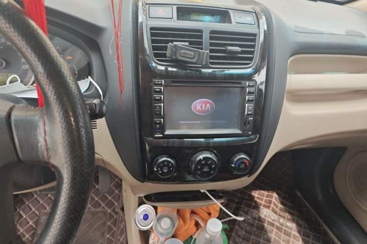 Used Kia Sportage 2011 2.0L Automatic Two-Wheel Drive GL Audio And AC Panel