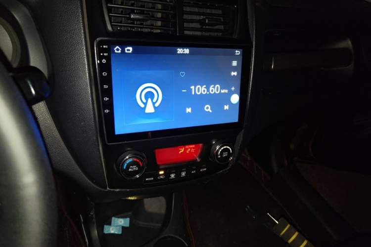 Used Kia Sportage 2011 2.0L Automatic Two-Wheel Drive GLS Audio And AC Panel