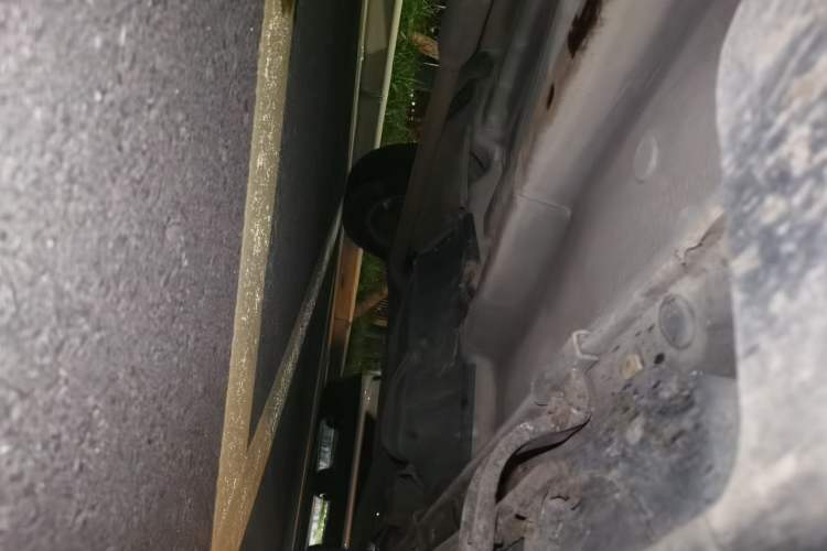 Used Kia Sportage 2011 2.0L Automatic Two-Wheel Drive GL Chassis Front Left