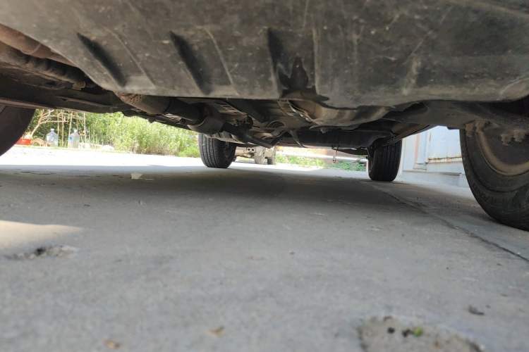 Used Kia Sportage 2011 2.0L Manual Two-Wheel Drive GL Trim Chassis Front