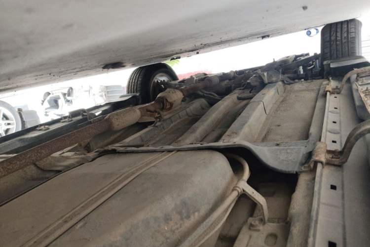 Used Kia Sportage 2011 2.0L Manual Two-Wheel Drive GL Trim Chassis Rear Left