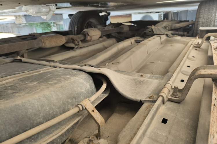 Used Kia Sportage 2011 2.0L Manual Two-Wheel Drive GL Trim Chassis Rear Left