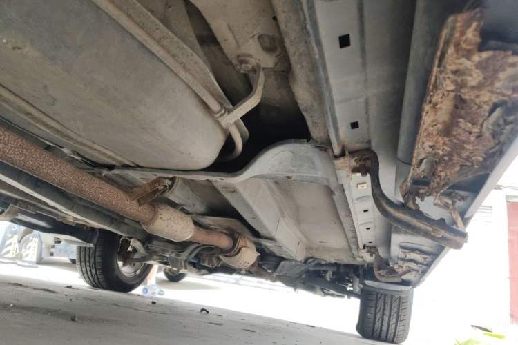 Used Kia Sportage 2011 2.0L Manual Two-Wheel Drive GL Trim Chassis Rear Right
