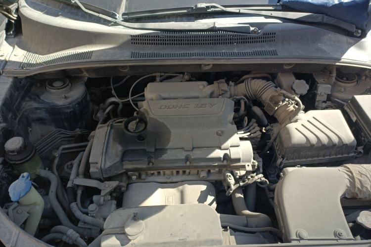 Used Kia Sportage 2011 2.0L Manual 4x4 GLS Trim Engine Bay