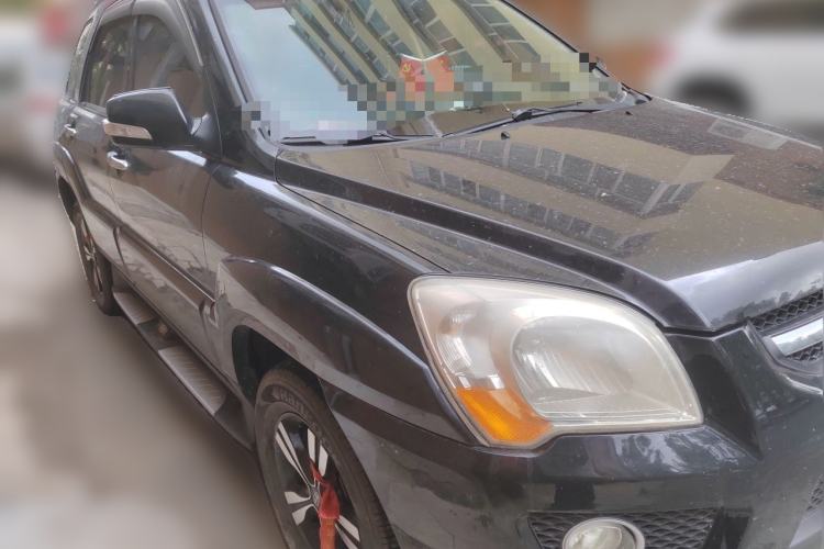 Used Kia Sportage 2011 2.0L Automatic Two-Wheel Drive GL Front Right 45 Deg