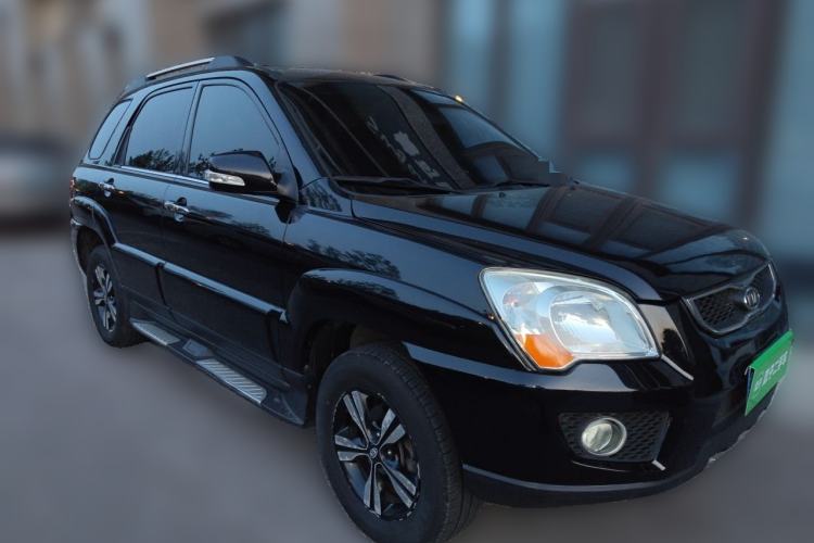 Used Kia Sportage 2011 2.0L Automatic Two-Wheel Drive GLS Front Right 45 Deg