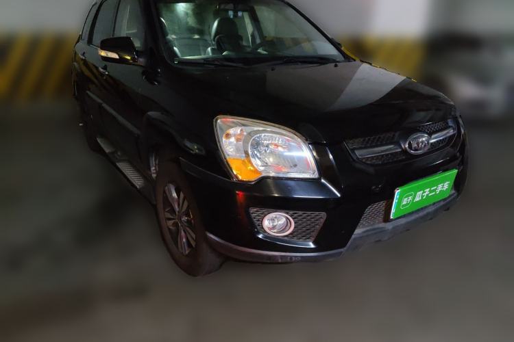 Used Kia Sportage 2011 2.0L Automatic Two-Wheel Drive GLS Front Right 45 Deg