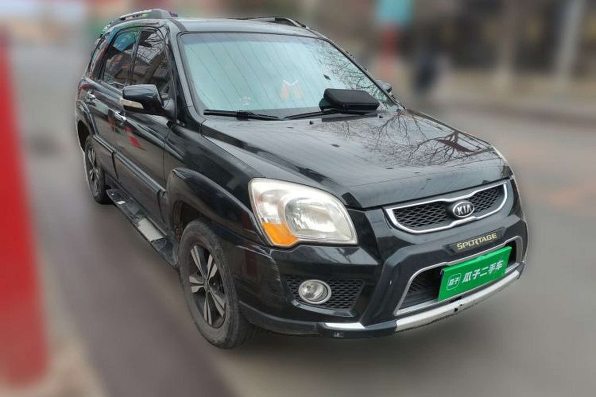 Used Kia Sportage 2011 2.0L Automatic Two-Wheel Drive GLS Front Right 45 Deg