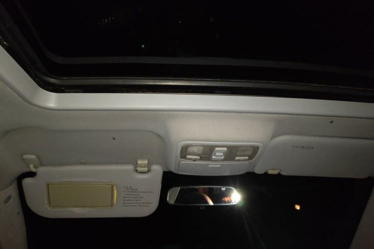 Used Kia Sportage 2011 2.0L Automatic Two-Wheel Drive GLS Headliner