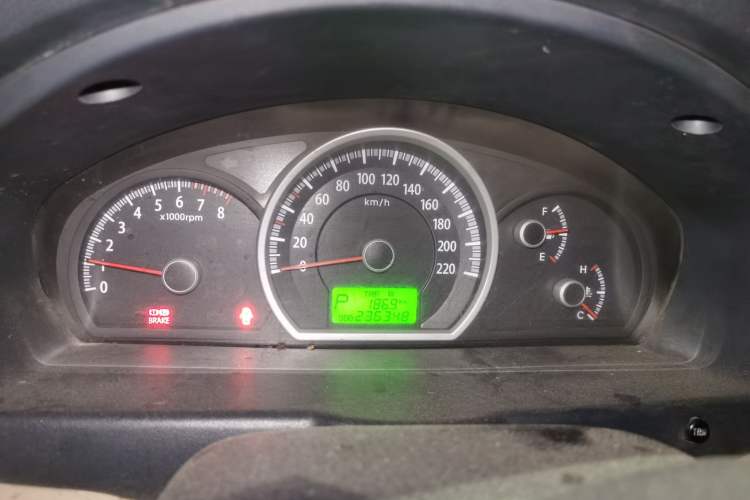 Used Kia Sportage 2011 2.0L Automatic Two-Wheel Drive GL Instrument Cluster