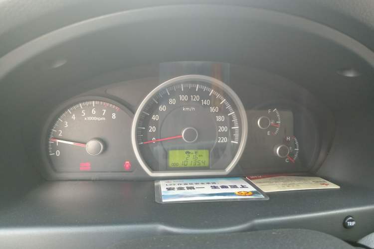 Used Kia Sportage 2011 2.0L Manual Two-Wheel-Drive GLS Instrument Cluster