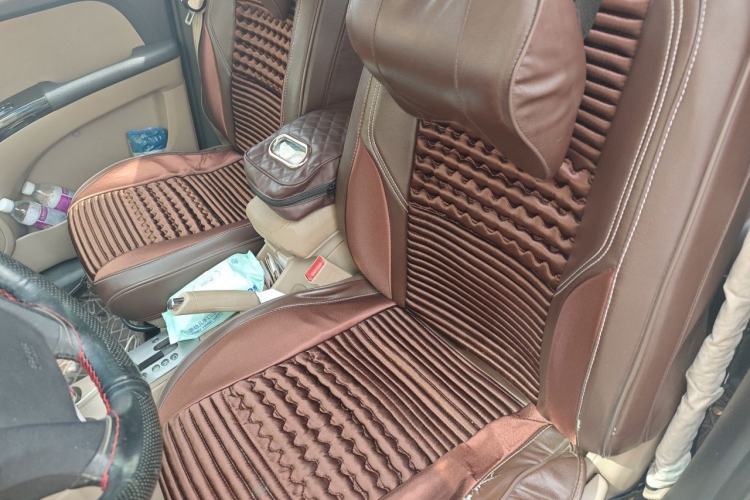 Used Kia Sportage 2011 2.0L Automatic Two-Wheel Drive GL Left Front Seat