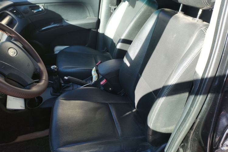Used Kia Sportage 2011 2.0L Manual 4x4 GLS Trim Left Front Seat