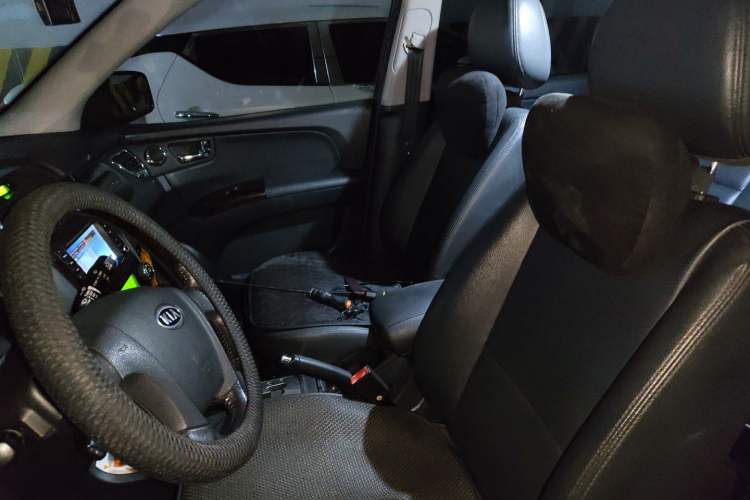 Used Kia Sportage 2011 2.0L Automatic Two-Wheel Drive GLS Left Front Seat