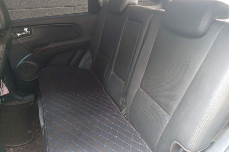 Used Kia Sportage 2011 2.0L Manual Two-Wheel-Drive GLS Left Rear Seat