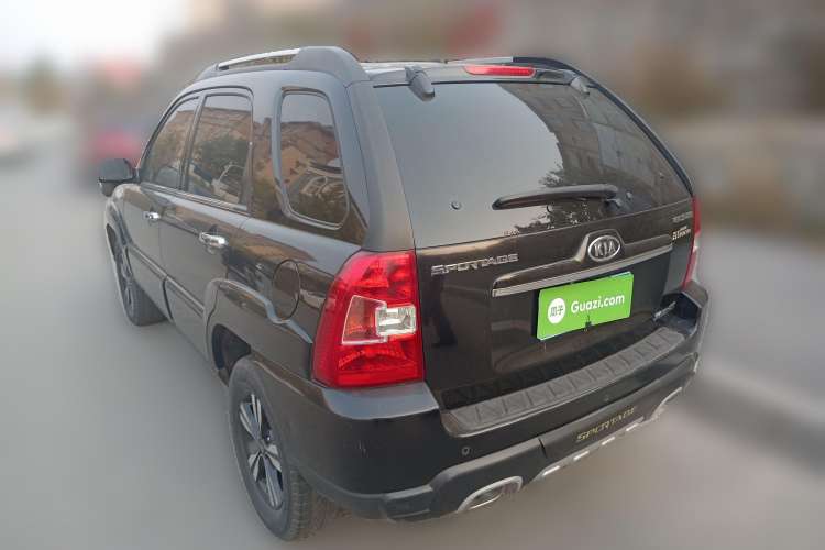 Used Kia Sportage 2011 2.0L Manual Two-Wheel-Drive GLS Rear Left 45 Deg