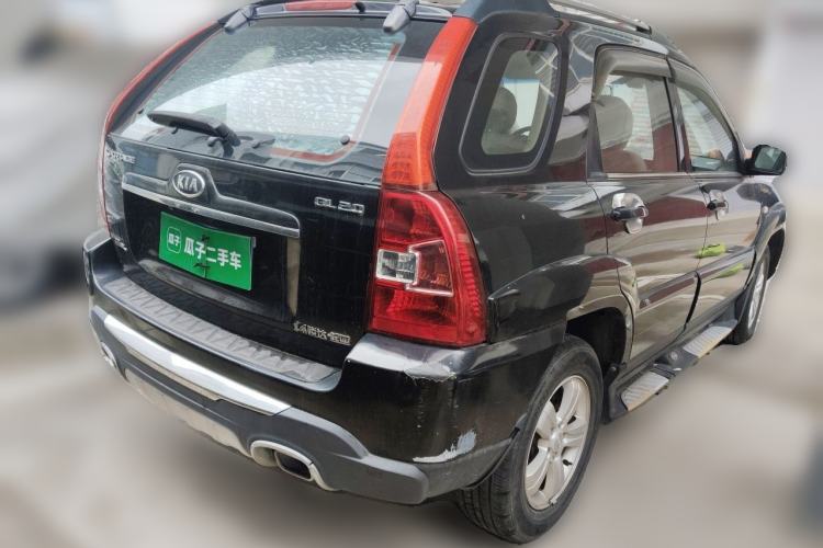 Used Kia Sportage 2011 2.0L Manual Two-Wheel Drive GL Trim Rear Right 45 Deg