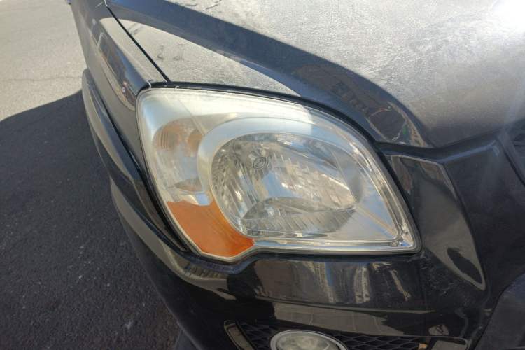 Used Kia Sportage 2011 2.0L Manual 4x4 GLS Trim Right Front Headlight