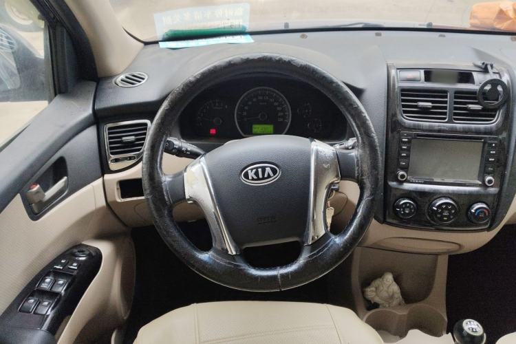 Used Kia Sportage 2011 2.0L Manual Two-Wheel Drive GL Trim Steering Wheel