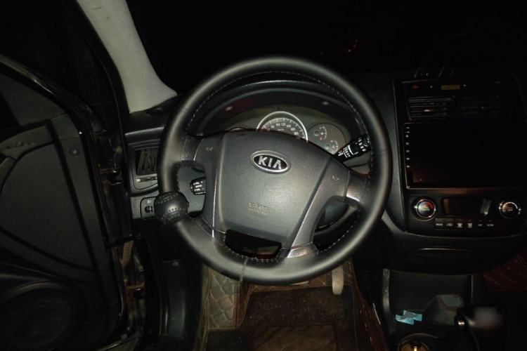Used Kia Sportage 2011 2.0L Automatic Two-Wheel Drive GLS Steering Wheel