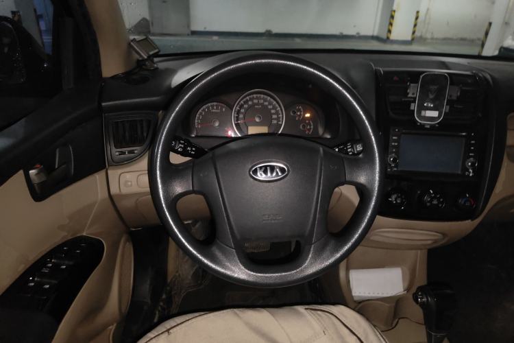 Used Kia Sportage 2011 2.0L Automatic Two-Wheel Drive GL Steering Wheel