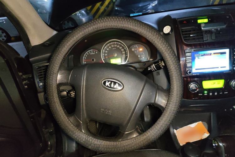 Used Kia Sportage 2011 2.0L Automatic Two-Wheel Drive GLS Steering Wheel