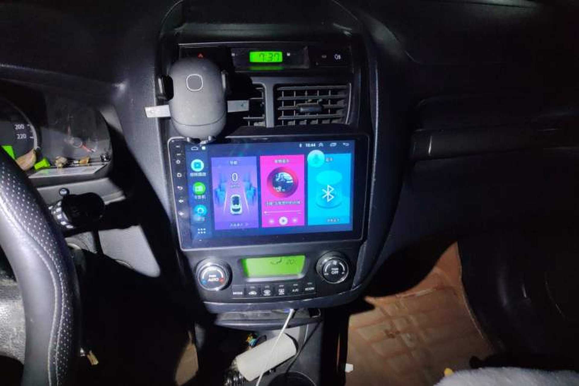 Used Kia Sportage 2011 2.0L Automatic Two-Wheel Drive GLS Audio And AC Panel