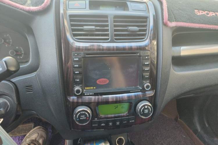 Used Kia Sportage 2011 2.0L Automatic Two-Wheel Drive GLS Audio And AC Panel