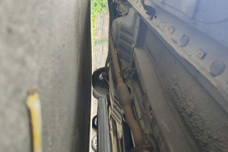 Used Kia Sportage 2011 2.0L Automatic Two-Wheel Drive GLS Chassis Front Right